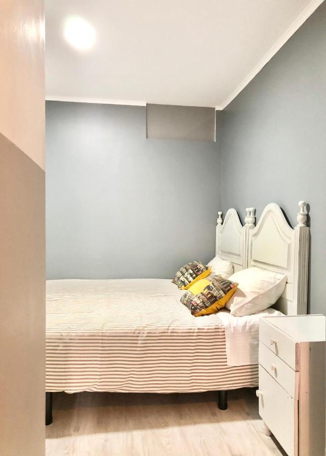 Now Bastidor Jovial Hostel Lissabon